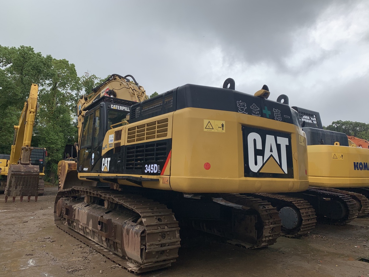 CATERPILLAR 345DL - Гусеничный экскаватор: фото 2 CATERPILLAR 345DL - Гусеничный экскаватор: фото 2