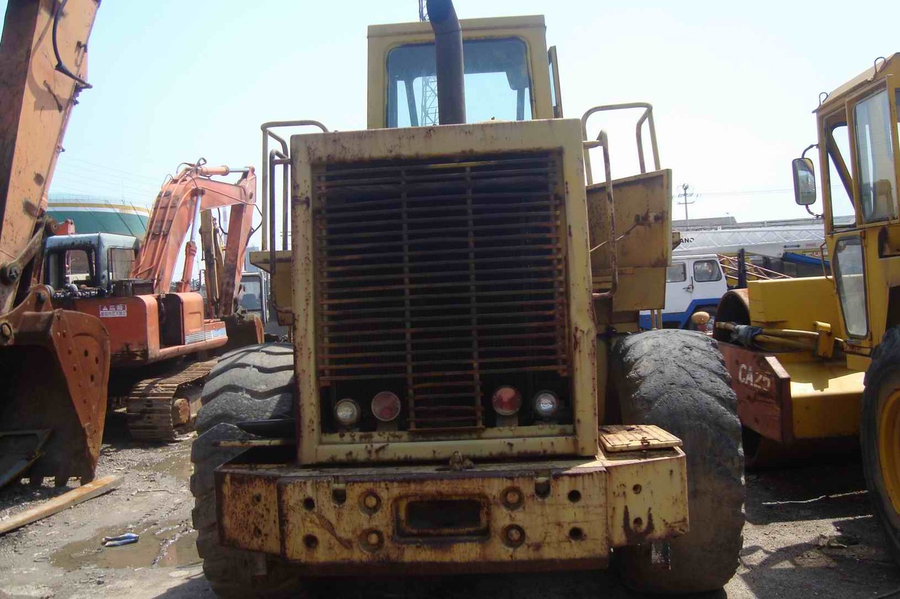 CATERPILLAR 950B - Колёсный погрузчик: фото 5 CATERPILLAR 950B - Колёсный погрузчик: фото 5