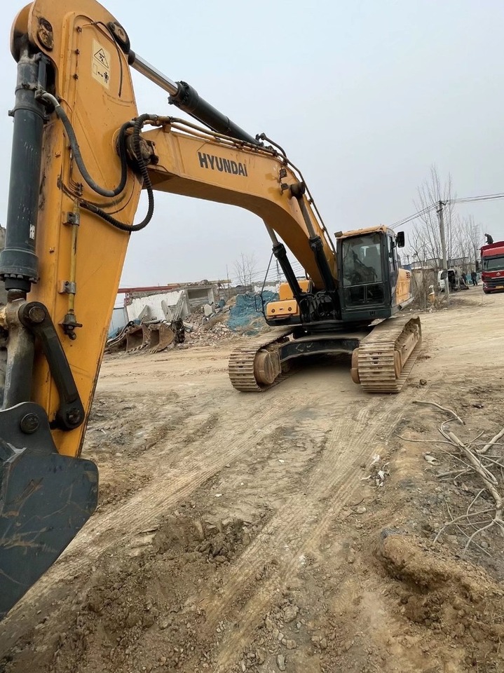 HITACHI R485 - Гусеничный экскаватор: фото 2 HITACHI R485 - Гусеничный экскаватор: фото 2