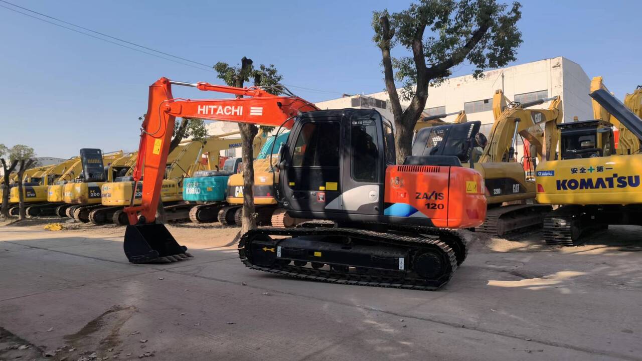 HITACHI ZX120 - Гусеничный экскаватор: фото 4 HITACHI ZX120 - Гусеничный экскаватор: фото 4