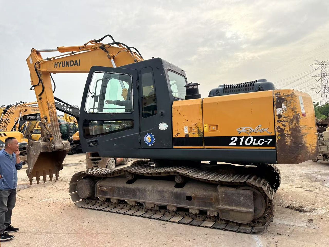 Hyundai R210LC-7 - Гусеничный экскаватор: фото 4 Hyundai R210LC-7 - Гусеничный экскаватор: фото 4