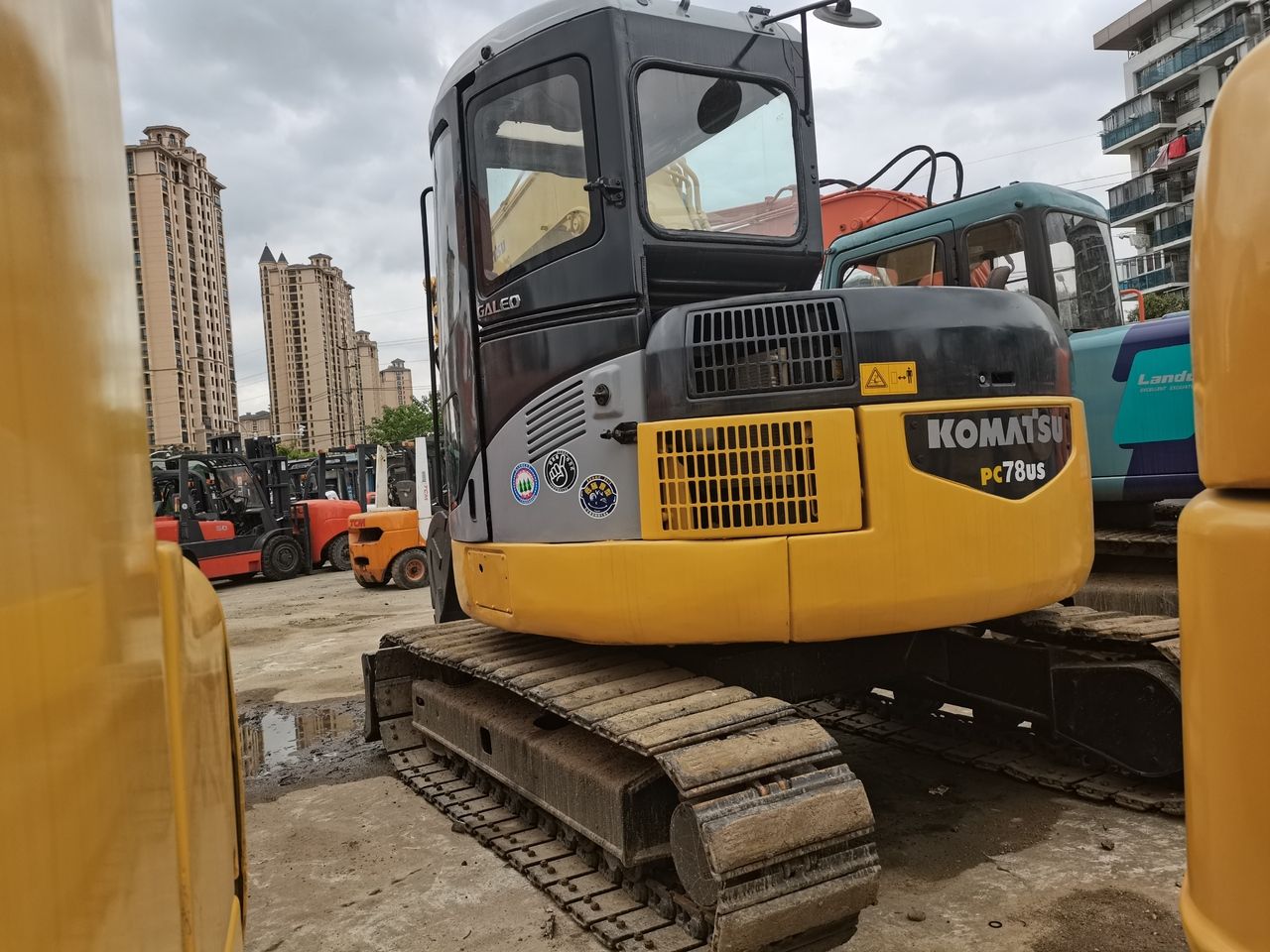 KOMATSU 78US - Мини-экскаватор: фото 2 KOMATSU 78US - Мини-экскаватор: фото 2