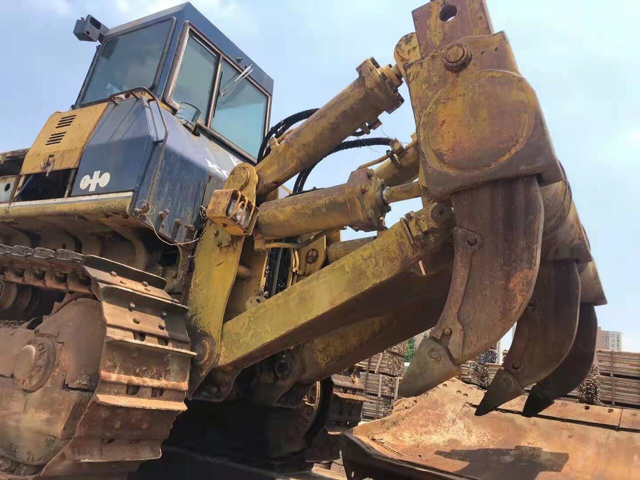 KOMATSU D155A-2 - Бульдозер: фото 2 KOMATSU D155A-2 - Бульдозер: фото 2