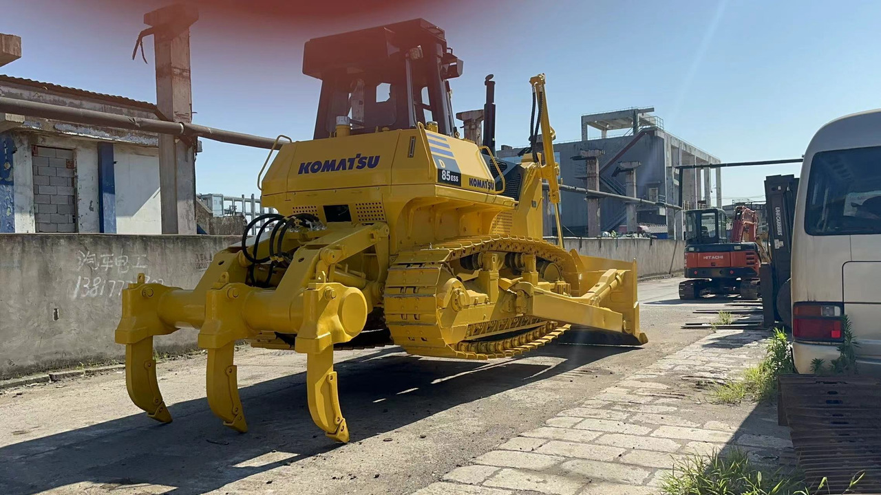 KOMATSU D85ESS-2 - Бульдозер: фото 2 KOMATSU D85ESS-2 - Бульдозер: фото 2