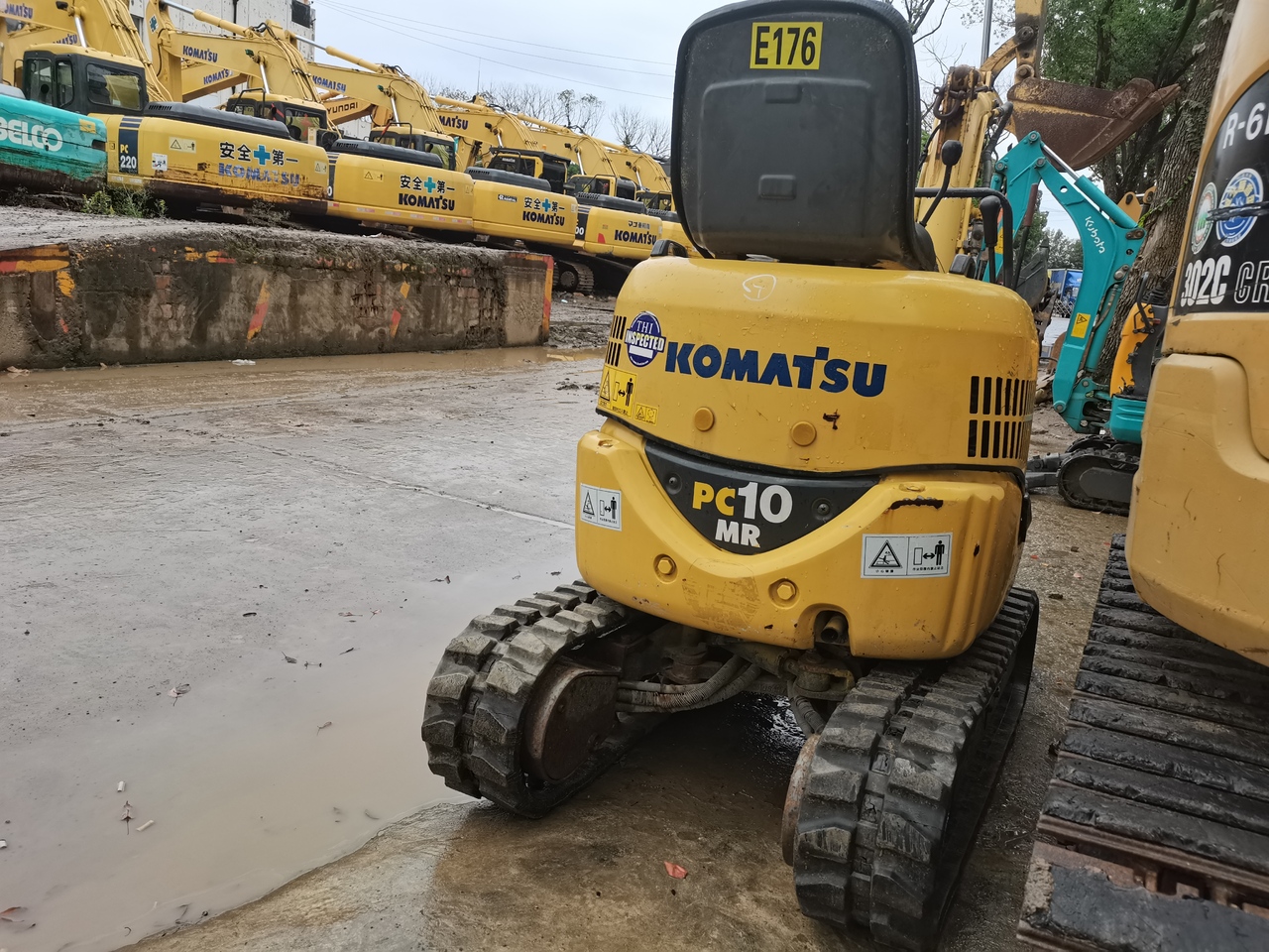 KOMATSU PC10MR - Гусеничный экскаватор: фото 3 KOMATSU PC10MR - Гусеничный экскаватор: фото 3