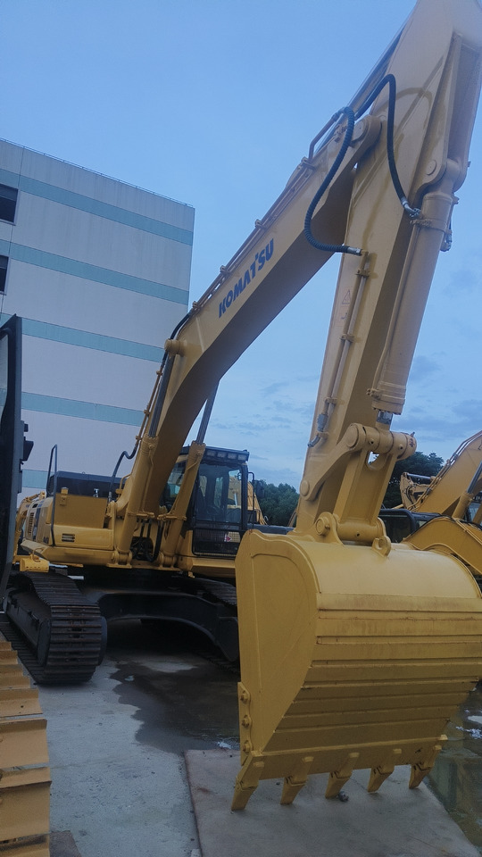 KOMATSU PC400-7 - Экскаватор: фото 2 KOMATSU PC400-7 - Экскаватор: фото 2