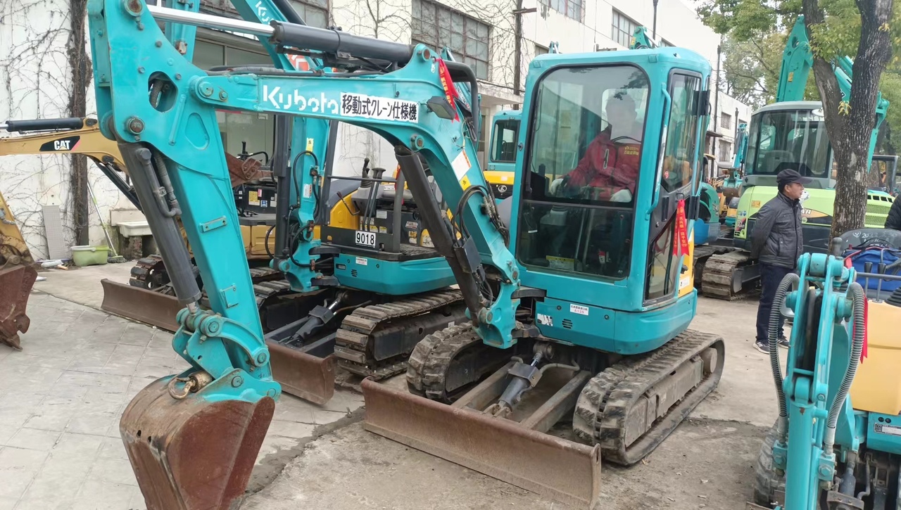 KUBOTA U-30 - Мини-экскаватор: фото 2 KUBOTA U-30 - Мини-экскаватор: фото 2