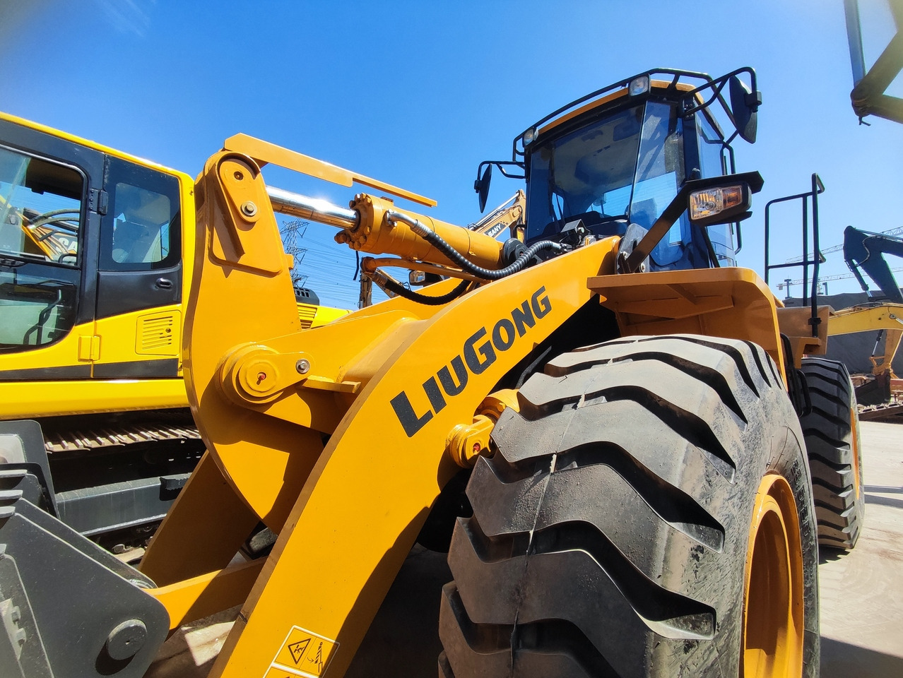 LIUGONG CLG856H - Колёсный погрузчик: фото 5 LIUGONG CLG856H - Колёсный погрузчик: фото 5