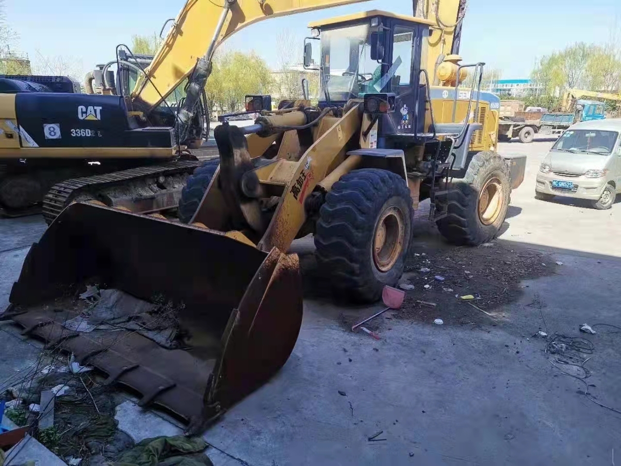 SEM 650B - Колёсный погрузчик: фото 2 SEM 650B - Колёсный погрузчик: фото 2