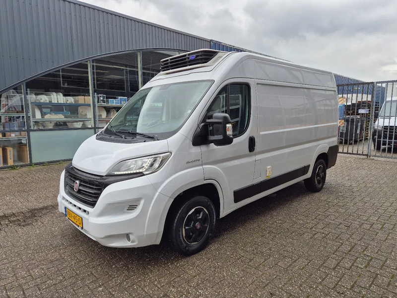 Fiat Ducato 2.3D L2H2 Koelwagen/ Carrier Xarios 300/ Standby 230V - Малотоннажный рефрижератор: фото 4 Fiat Ducato 2.3D L2H2 Koelwagen/ Carrier Xarios 300/ Standby 230V - Малотоннажный рефрижератор: фото 4