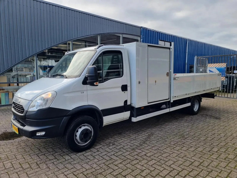 Iveco Daily 70C21 3.0D/ 204PS/ Radstand 475 cm/ Openlaadbak 4m - Малотоннажный бортовой грузовик: фото 4 Iveco Daily 70C21 3.0D/ 204PS/ Radstand 475 cm/ Openlaadbak 4m - Малотоннажный бортовой грузовик: фото 4