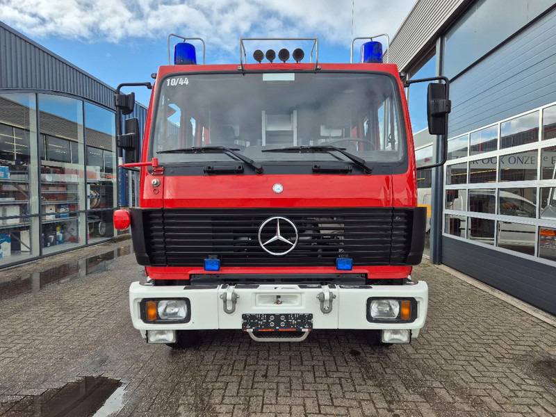 Mercedes-Benz SK 1224 4x4 FIRETRUCK/ FEUERWEHR/ 2400L TANK/ EXPEDITION - Пожарная машина: фото 4 Mercedes-Benz SK 1224 4x4 FIRETRUCK/ FEUERWEHR/ 2400L TANK/ EXPEDITION - Пожарная машина: фото 4