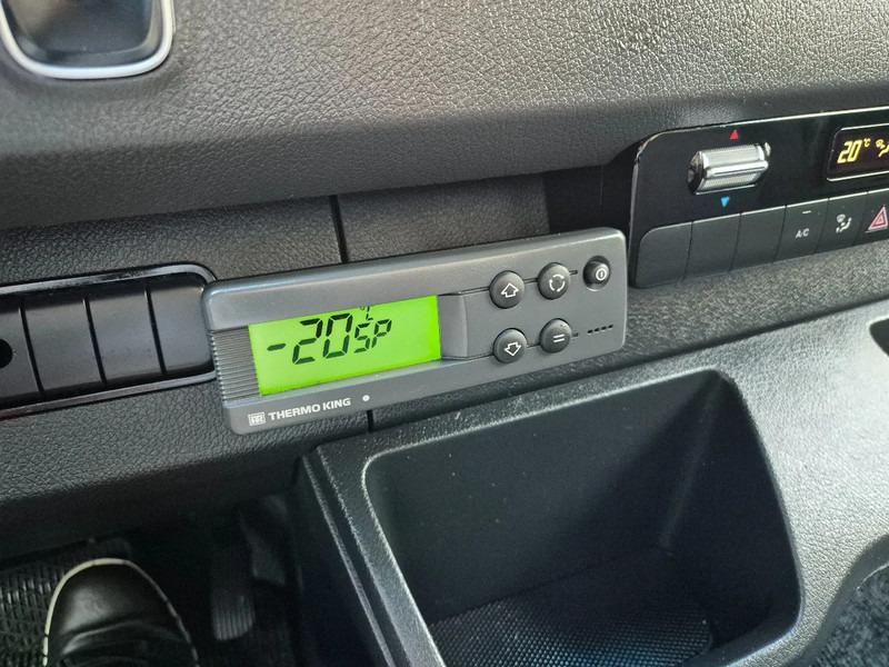 Малотоннажный рефрижератор Mercedes-Benz Sprinter 316 CDI Kuhlkoffer Thermoking V300MAX st 230V Euro 6D (4): фото 17