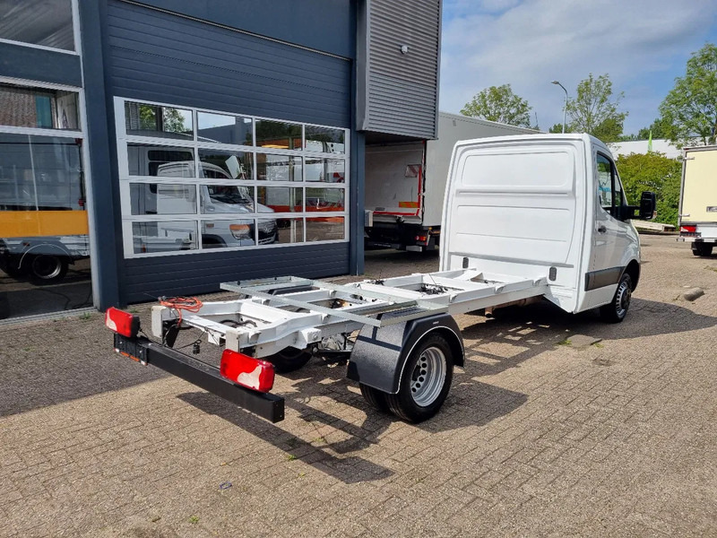 Mercedes-Benz Sprinter 516 CDI Chassis Cabine 4.33 WB GVW 3500 kg Euro 6 - Малотоннажный бортовой грузовик: фото 2 Mercedes-Benz Sprinter 516 CDI Chassis Cabine 4.33 WB GVW 3500 kg Euro 6 - Малотоннажный бортовой грузовик: фото 2