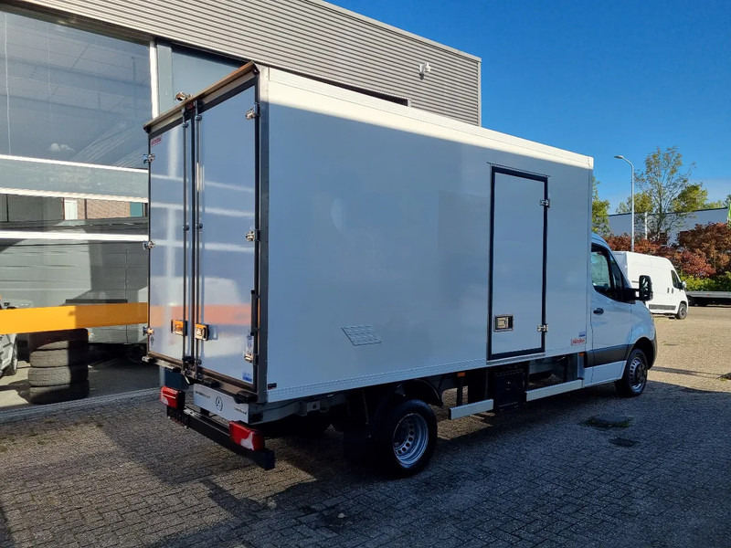 Mercedes-Benz Sprinter 516 CDI Kuhlkoffer/ Carrier/ 8 PALLETS/ EURO 6D - Малотоннажный рефрижератор: фото 2 Mercedes-Benz Sprinter 516 CDI Kuhlkoffer/ Carrier/ 8 PALLETS/ EURO 6D - Малотоннажный рефрижератор: фото 2