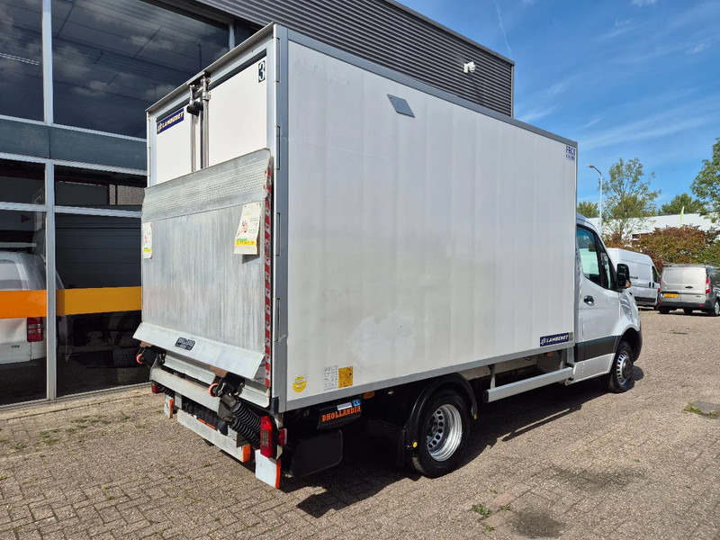 Mercedes-Benz Sprinter 516 CDI/ Kuhlkoffer/ Carrier Xarios 300/ -20/ +20/ Standby 230V - Малотоннажный рефрижератор: фото 3 Mercedes-Benz Sprinter 516 CDI/ Kuhlkoffer/ Carrier Xarios 300/ -20/ +20/ Standby 230V - Малотоннажный рефрижератор: фото 3