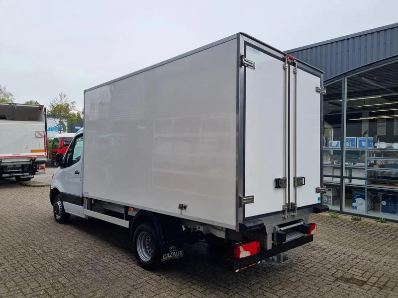 Mercedes-Benz Sprinter 516 CDI THERMOKING V500 MAX MT/ -20+20 STANDBY 380V - Малотоннажный рефрижератор: фото 5 Mercedes-Benz Sprinter 516 CDI THERMOKING V500 MAX MT/ -20+20 STANDBY 380V - Малотоннажный рефрижератор: фото 5