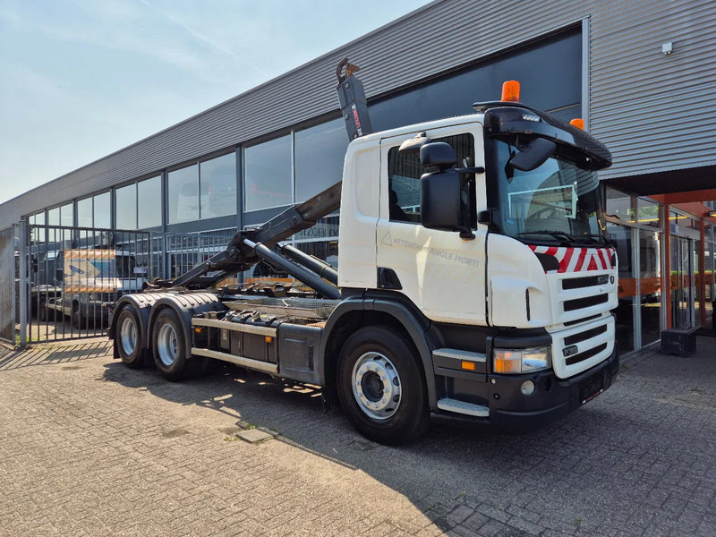 Scania P360 6X4 Containersysteem/ 21T Multilift/ Adjustable Hook - Тросовый мультилифт: фото 1 Scania P360 6X4 Containersysteem/ 21T Multilift/ Adjustable Hook - Тросовый мультилифт: фото 1