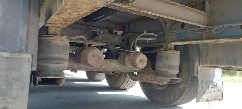 Тентованный полуприцеп Krone 3 AXLE DRUM BRAKE CURTAIN TRAILER SDP 27: фото 10