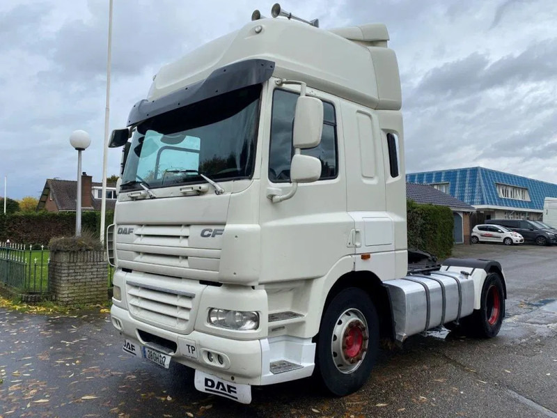DAF CF 85.410 85CF 410 AUTOMATIC - Тягач: фото 1 DAF CF 85.410 85CF 410 AUTOMATIC - Тягач: фото 1