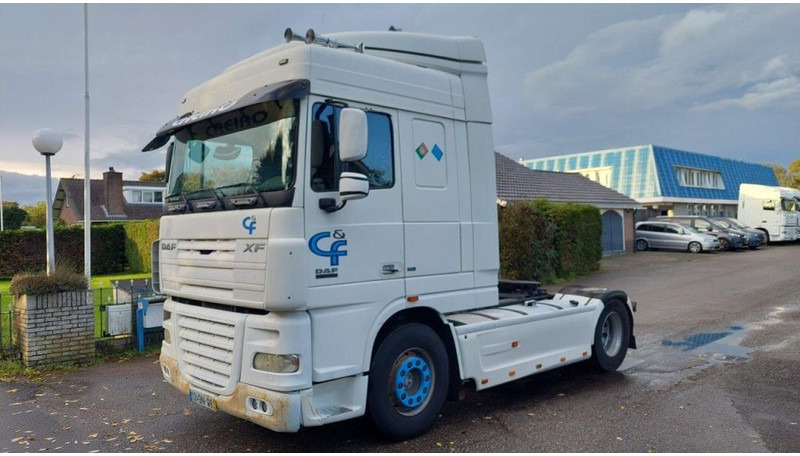 DAF XF 105.410 - Тягач: фото 1 DAF XF 105.410 - Тягач: фото 1