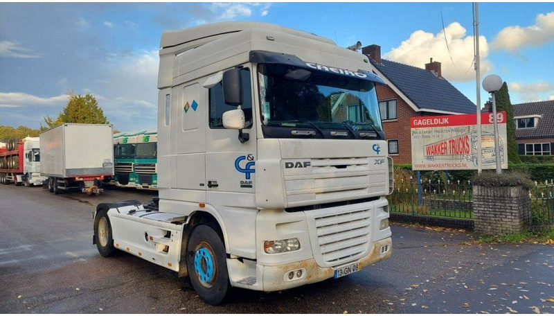 DAF XF 105.410 - Тягач: фото 2 DAF XF 105.410 - Тягач: фото 2