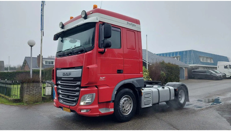 DAF XF 410 HOLLAND TRUCK KIPPER HYDRAULIC AND BLOWER - Тягач: фото 1 DAF XF 410 HOLLAND TRUCK KIPPER HYDRAULIC AND BLOWER - Тягач: фото 1