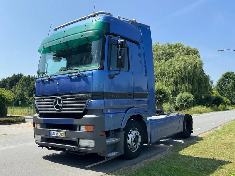 Mercedes-Benz Actros 1848 V8 EPS 3 PEDAL WITH RETARDER AND AIRCO - Тягач: фото 1 Mercedes-Benz Actros 1848 V8 EPS 3 PEDAL WITH RETARDER AND AIRCO - Тягач: фото 1