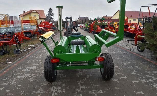 AWID CZYŻEW Owijarka F-2 - Обмотчик рулонов: фото 1 AWID CZYŻEW Owijarka F-2 - Обмотчик рулонов: фото 1