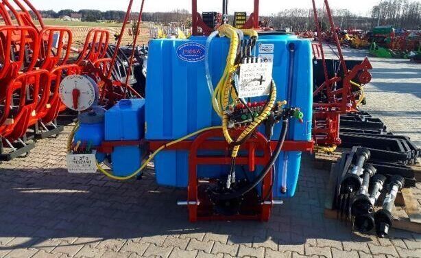 BIARZDKI Opryskiwacz zawieszany 1000 l / 15 - Навесной опрыскиватель: фото 3 BIARZDKI Opryskiwacz zawieszany 1000 l / 15 - Навесной опрыскиватель: фото 3