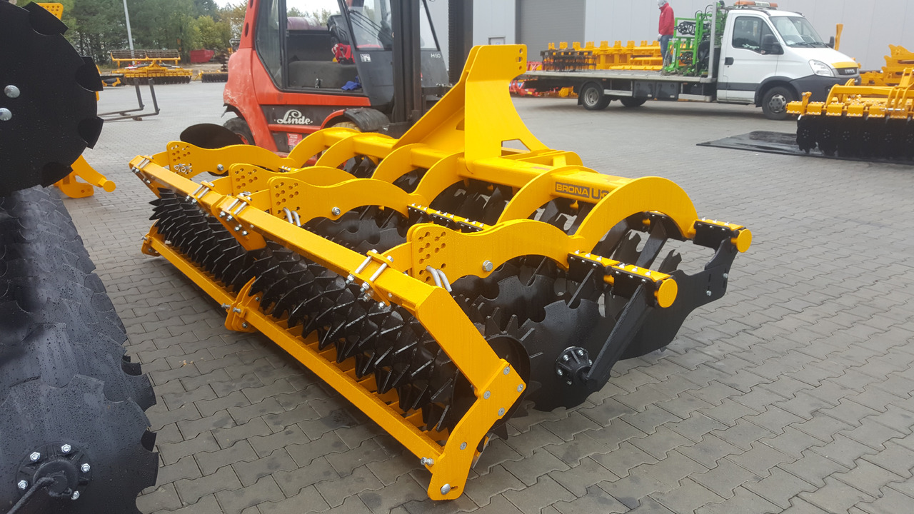 Staltech - Дисковая борона: фото 1 Staltech - Дисковая борона: фото 1