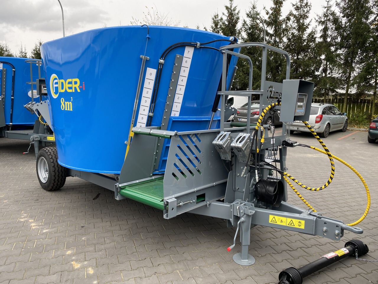 Zamet Fider 9m 3 - Кормораздатчик: фото 1 Zamet Fider 9m 3 - Кормораздатчик: фото 1