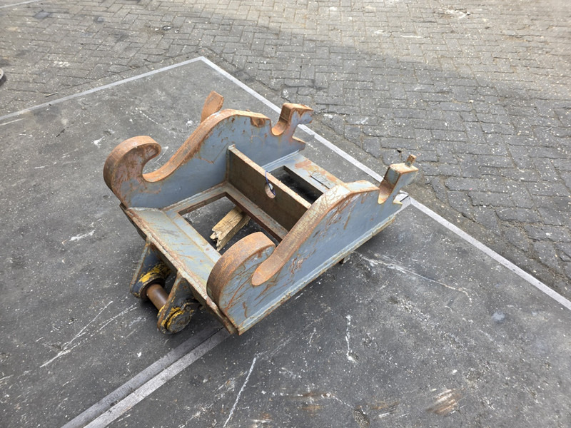 Adaptor plate cw55s verachtert kopplaat cw55s verachtert eurosteel - Ковш для Строительной техники: фото 3 Adaptor plate cw55s verachtert kopplaat cw55s verachtert eurosteel - Ковш для Строительной техники: фото 3