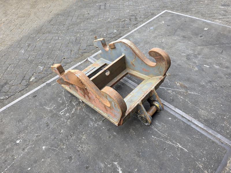 Adaptor plate cw55s verachtert kopplaat cw55s verachtert eurosteel - Ковш для Строительной техники: фото 4 Adaptor plate cw55s verachtert kopplaat cw55s verachtert eurosteel - Ковш для Строительной техники: фото 4