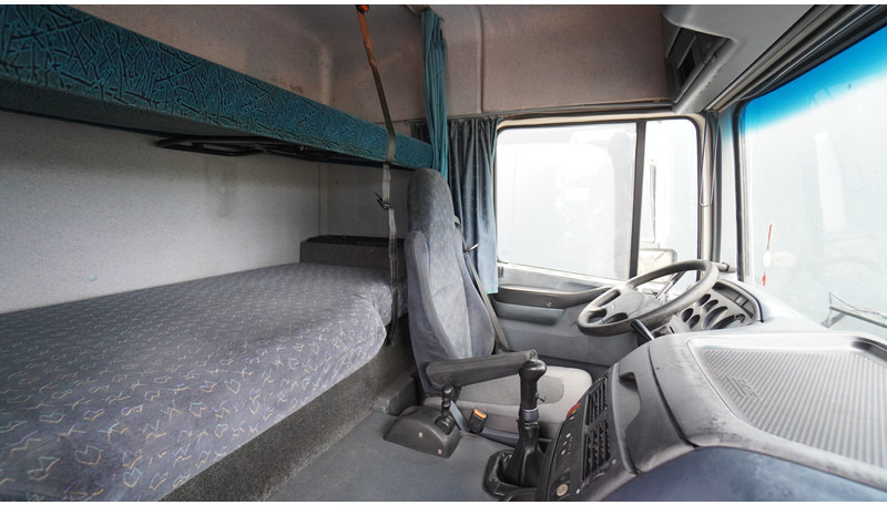 DAF XF 95.380 SC MANUAL GEARBOX - Тягач: фото 5 DAF XF 95.380 SC MANUAL GEARBOX - Тягач: фото 5