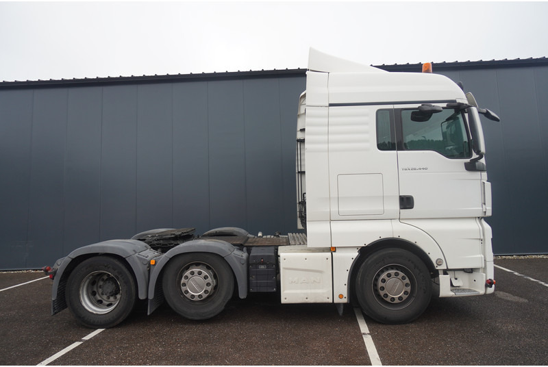 MAN TGX 26.440 6X2 684.200KM - Тягач: фото 2 MAN TGX 26.440 6X2 684.200KM - Тягач: фото 2