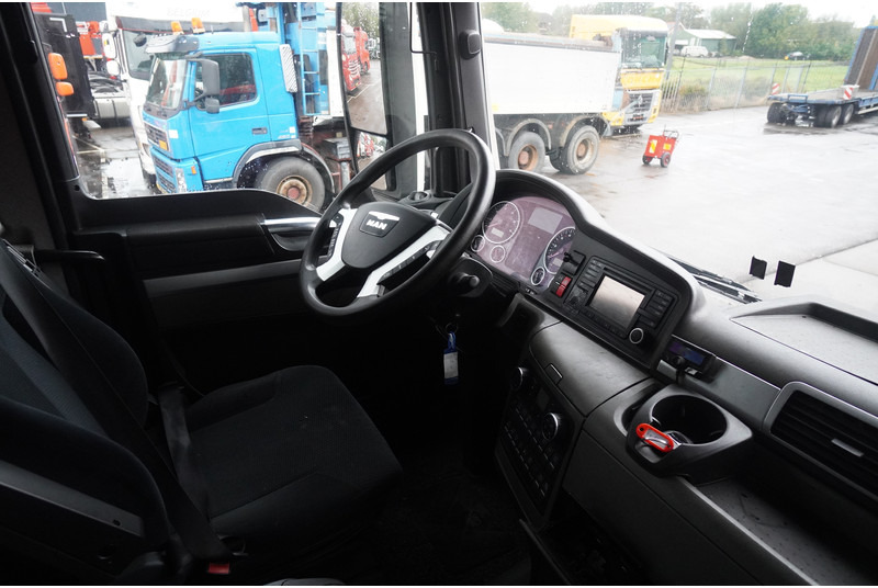 MAN TGX 26.440 6X2 684.200KM - Тягач: фото 5 MAN TGX 26.440 6X2 684.200KM - Тягач: фото 5
