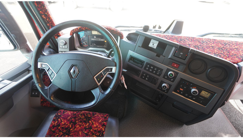 Renault T 460 6X2 EURO 6 854.000KM - Тягач: фото 5 Renault T 460 6X2 EURO 6 854.000KM - Тягач: фото 5