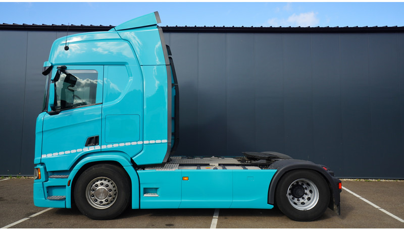 Scania R 450 TOPLINE EURO 6 RETARDER - Тягач: фото 1 Scania R 450 TOPLINE EURO 6 RETARDER - Тягач: фото 1