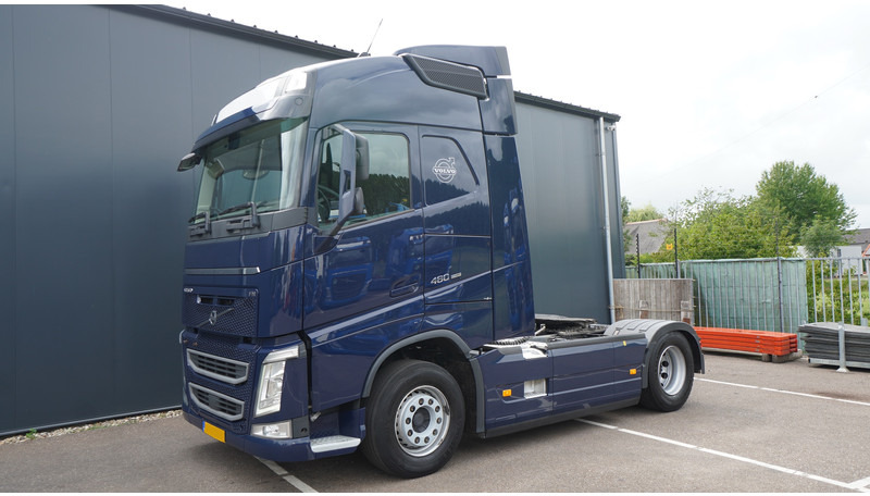 Volvo FH 460 EURO 6 GLOBETROTTER 647.000KM - Тягач: фото 3 Volvo FH 460 EURO 6 GLOBETROTTER 647.000KM - Тягач: фото 3