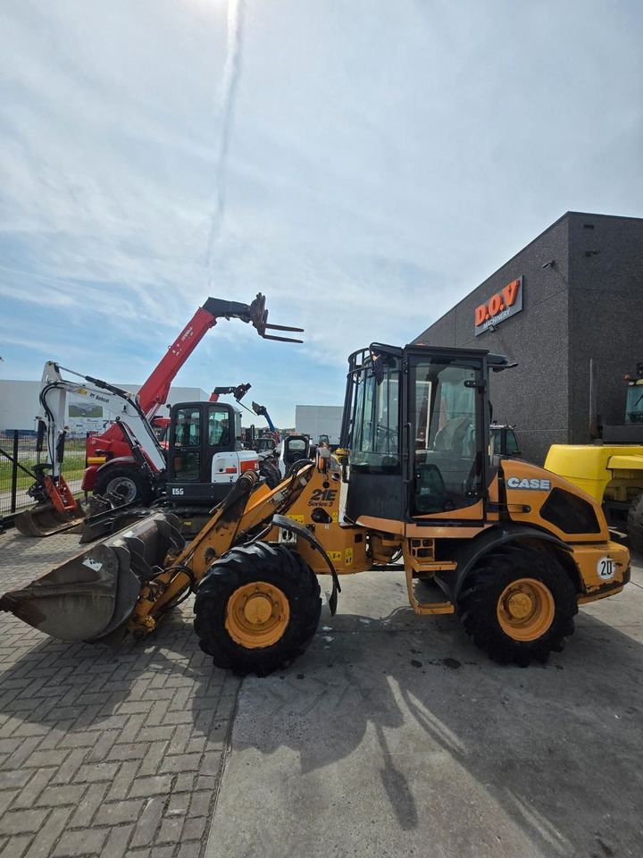 Case 21E - Колёсный погрузчик: фото 3 Case 21E - Колёсный погрузчик: фото 3