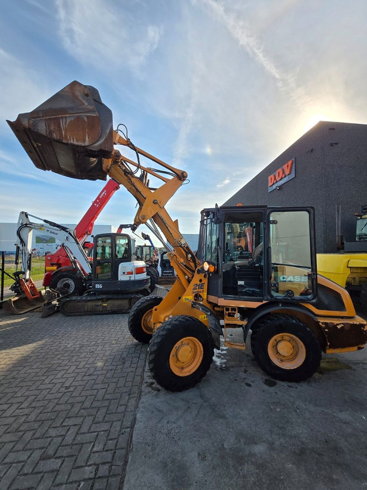 Case 21E - Колёсный погрузчик: фото 1 Case 21E - Колёсный погрузчик: фото 1