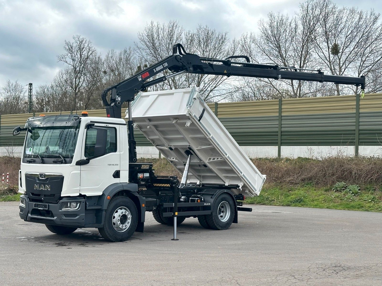 MAN TGM 18.320 4x2 Euro6e Hiab X-HiDuo 138DS-3 MAN TGM 18.320 4x2 Euro6e Hiab X-HiDuo 138DS-3 - Автоманипулятор, Самосвал: фото 4 MAN TGM 18.320 4x2 Euro6e Hiab X-HiDuo 138DS-3 MAN TGM 18.320 4x2 Euro6e Hiab X-HiDuo 138DS-3 - Автоманипулятор, Самосвал: фото 4