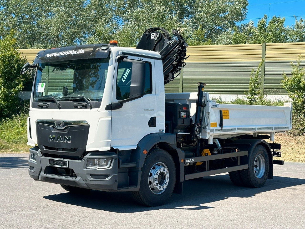 MAN TGM 18.320 4x2 Euro6e Hiab X-HiDuo 138DS-4 - Самосвал, Автоманипулятор: фото 2 MAN TGM 18.320 4x2 Euro6e Hiab X-HiDuo 138DS-4 - Самосвал, Автоманипулятор: фото 2