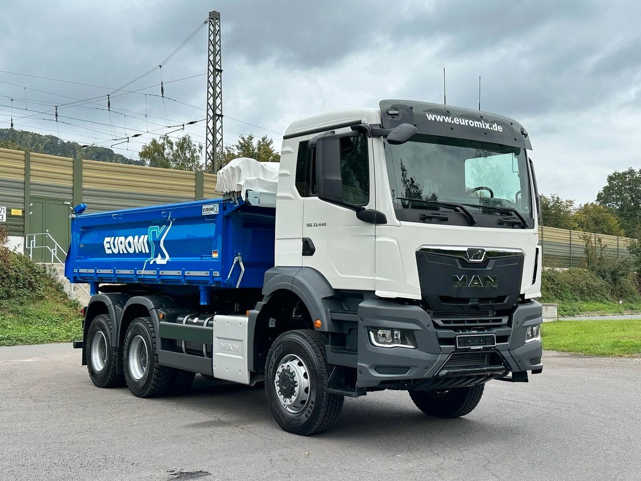 MAN TGS 33.440 6x6 /Euro6 3-Seiten-Kipper EuromixMTP - Самосвал: фото 3 MAN TGS 33.440 6x6 /Euro6 3-Seiten-Kipper EuromixMTP - Самосвал: фото 3