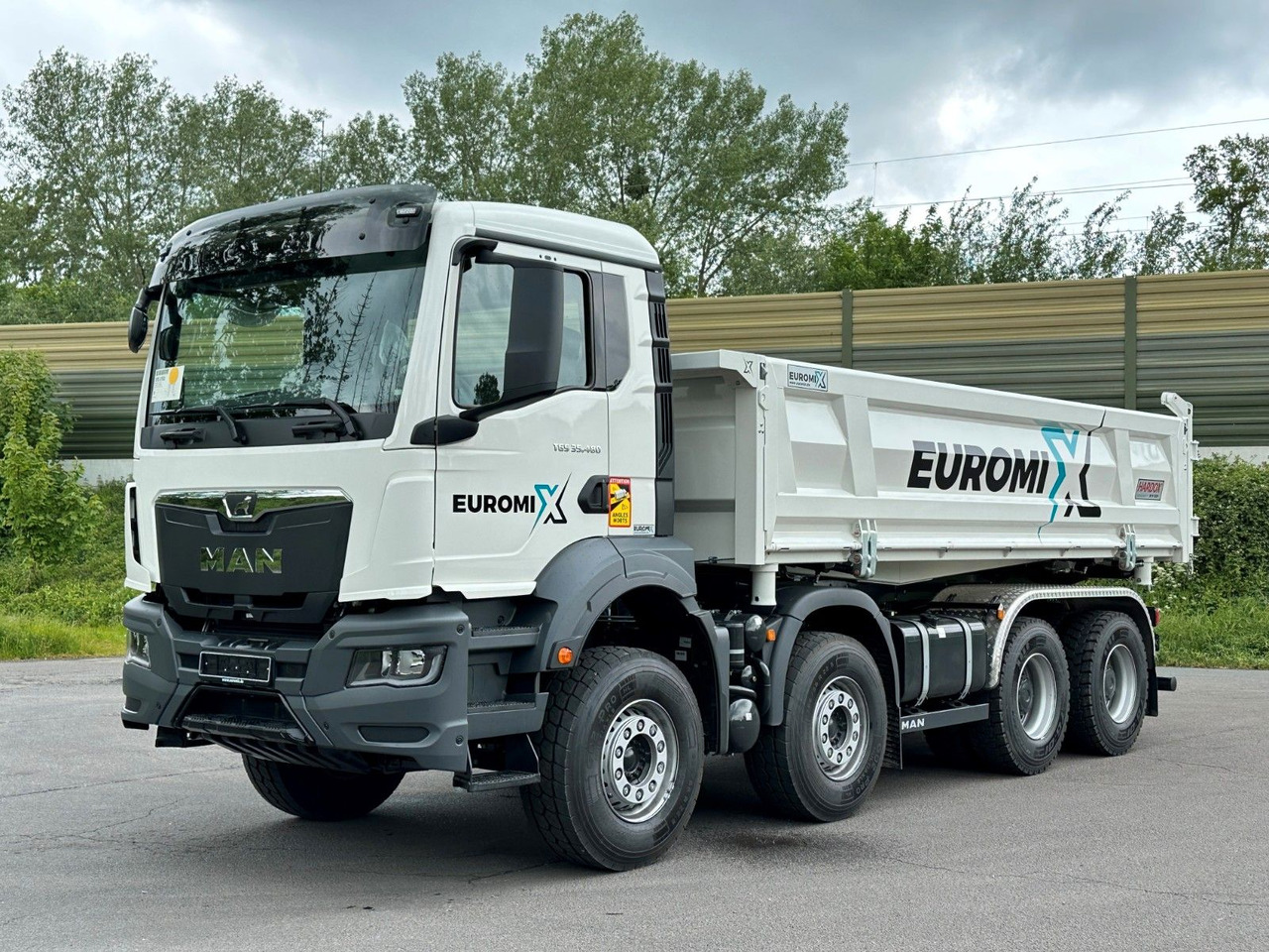 MAN TGS 35.480 8x4 EuromixMTP 2-Seiten-Kipper - Самосвал: фото 4 MAN TGS 35.480 8x4 EuromixMTP 2-Seiten-Kipper - Самосвал: фото 4
