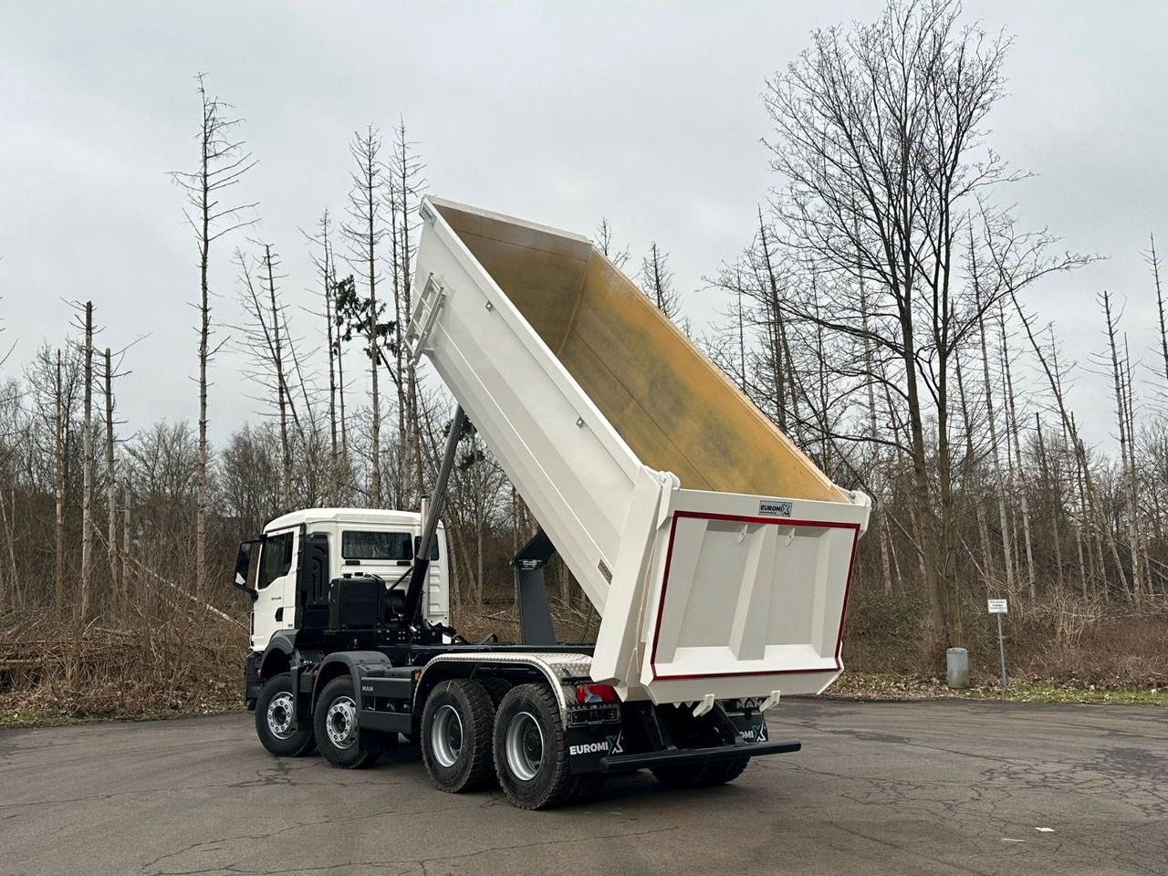 MAN TGS 41.400 8x4 / EUROMIX MTP 20m³/ EURO 5 - Портальный бункеровоз: фото 5 MAN TGS 41.400 8x4 / EUROMIX MTP 20m³/ EURO 5 - Портальный бункеровоз: фото 5