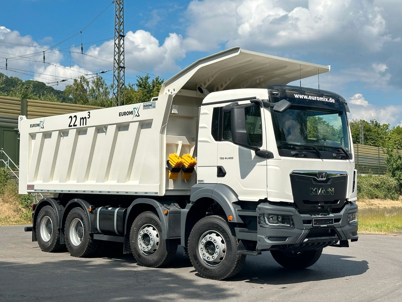 MAN TGS 41.440 8x4 EuromixMTP 22m³ Eckige Mulde - Самосвал: фото 1 MAN TGS 41.440 8x4 EuromixMTP 22m³ Eckige Mulde - Самосвал: фото 1