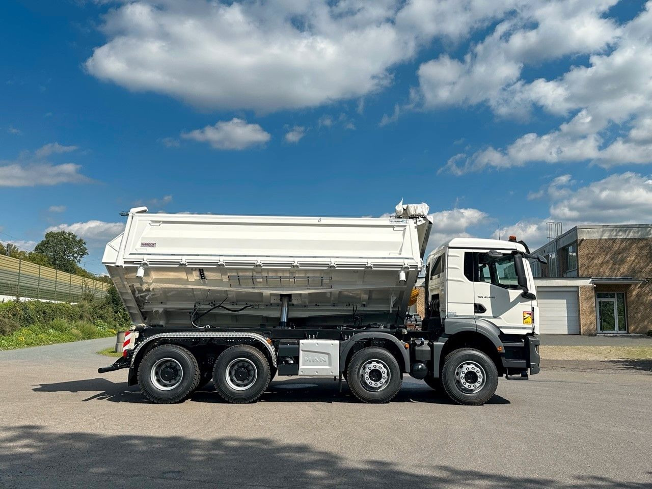 Самосвал MAN TGS 41.440  8x4 EuromixMTP 3-Seiten-Kipper: фото 17