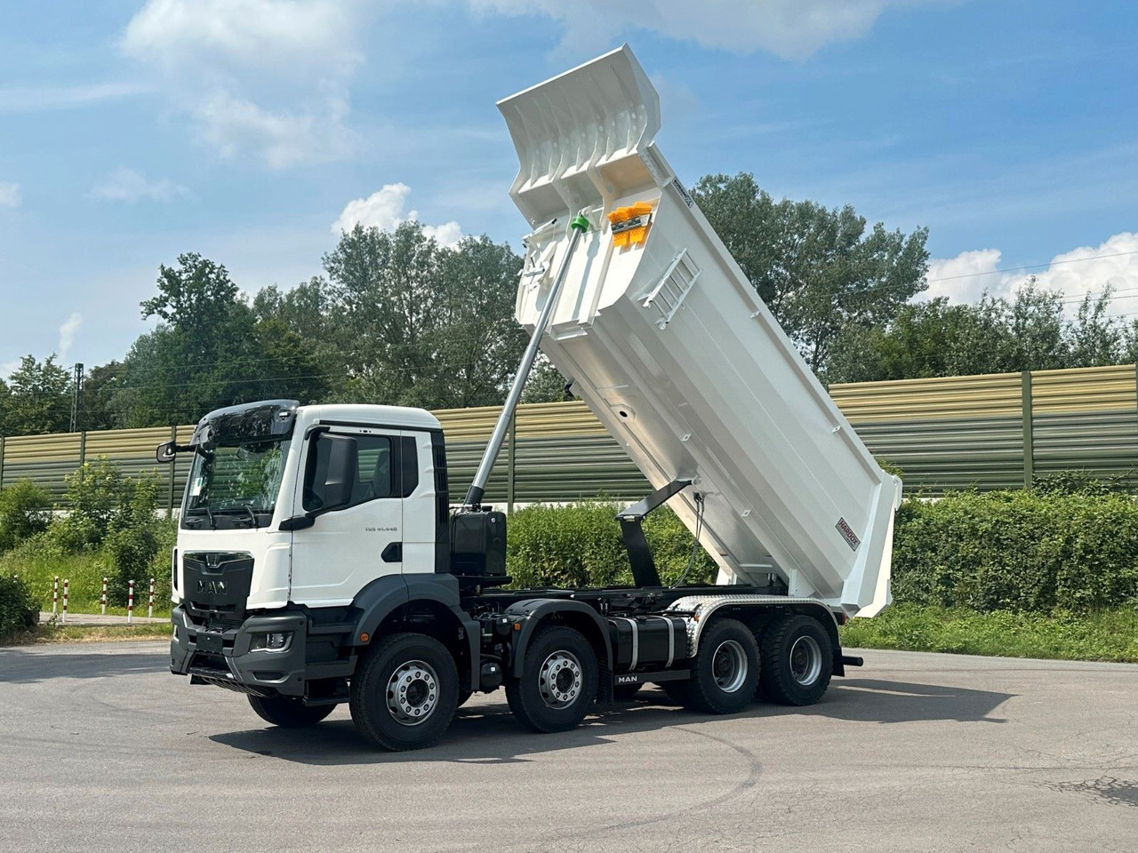 MAN TGS 41.440 8x4 EuromixMTP Mulden-Kipper лизинг MAN TGS 41.440 8x4 EuromixMTP Mulden-Kipper: фото 10